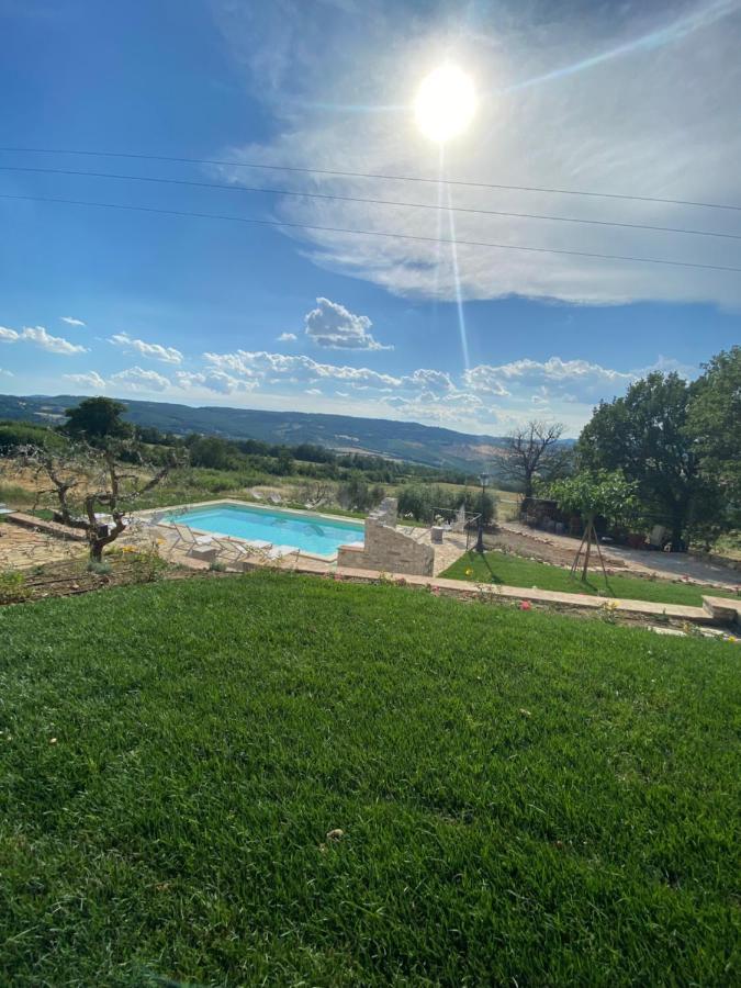 Appartamento Dell Agriturismo Pane E Olio Todi Luaran gambar