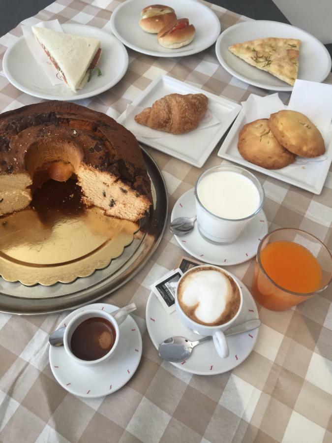 Appartamento Dell Agriturismo Pane E Olio Todi Luaran gambar